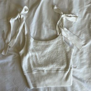 Fluffy WHITE CROP TOP